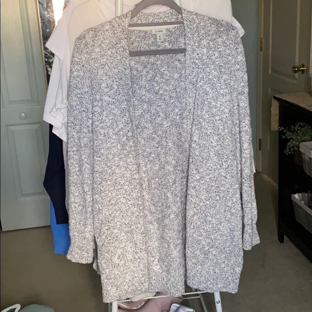 Oversized knit cardigan